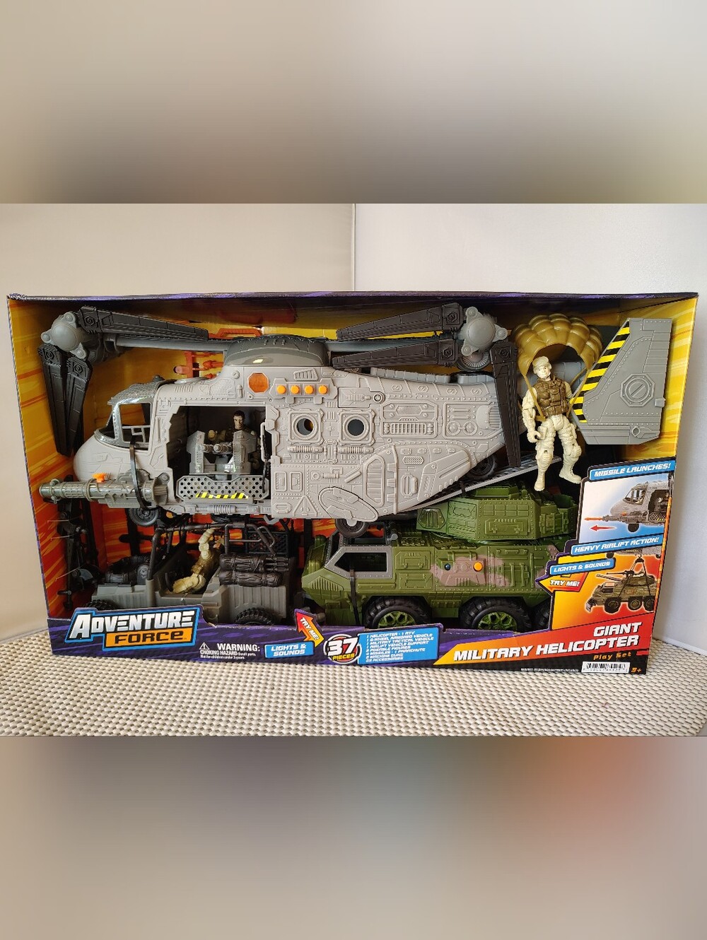 Adventure Forest 37pcs Giant Military Helicopter Play Set In